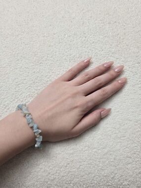 Delicate Light Blue Chip Stone Bracelet Aquamarine Stone